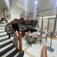 BÁN NHÀ TRUNG TÂM HUỲNH TẤN PHÁT QUẬN 7, NGANG 5, 4 TẦNG CHỈ 7.5 TỶ