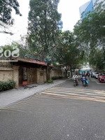 Bán Biệt Thự Trần Kim Xuyến 200M2, 4 Tầng, Lô Góc Vị Trí Đẹp Nhất