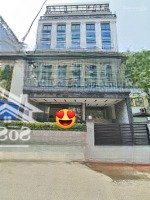 Bán Nhà Mặt Phố Trích Sài 220M2 Mặt Tiền 13M 9 Tầng Cho Thuê 150 Triệu/Tháng. Giá Bán 110 Tỷ