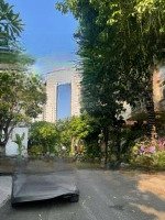 Bán Cặp Biệt Thự Kdc Himlam Quận 7 Hợp Khối 20X20M Nhà Sh, Hđt 5Năm Bán=Giá Đất 79 Tỷ Liên Hệ: 0908935765