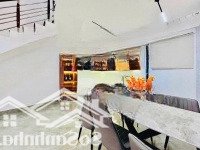 Bán Nhà Mặt Tiền Cô Giang Ngay Chung Cư Grand Manhattan Quận 1, Dt: 4X18M, 4 Lầu, Giá Bán 29 Tỷ