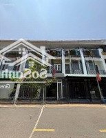 Bán Nhà 2 Lầu Hoàn Công Gần Siêu Thị Bigc Dĩ An Giáp Làng Đại Học Quốc Gia Thủ Đức Giá Bán 4.8 Tỷ