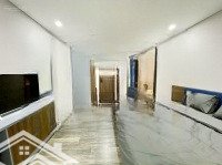 Căn Hộ Ban Công Đón Nắng_Công Trường Dân Chủ, Toà Nhà Viettel Q3