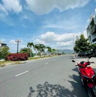  Cần bán nhà và đất đường số 22 (B5) VCN Phước Long 1, Nha Trang Ngang 12m