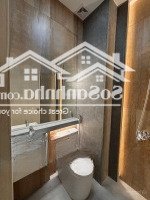 Hẻm Xe Tải! Bán Nhà 1 Trệt 2 Lầu Full Nội Thất Cao Cấp! Gồm 5 Phòng Ngủvừa Ở Cho Thuê! Gần Đh Ngân Hàng!