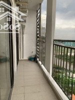 Bán Căn Hộ 2 Phòng Ngủ Balcony Dài Có Sẵn Hợp Đồng Thuê Lầu Cao