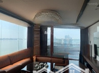 Bán Nhà Mặt Hồ Trúc Bạch 2 Mặt Phố Thông Nhau, Giá Thỏa Thuận, 130M2, Mặt Tiền 7M, Sổ Đỏ Đầy Đủ