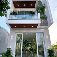 Bán nhà  đường d6, kdc hồng loan gần bến xe mới cần thơ giá 5,468 tỷ