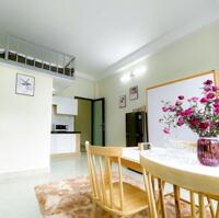 Duplex ban công trống sẵn ngay khu Etown không giới hạn người ở