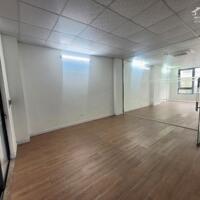 Cho thuê sàn văn phòng tầng 2 giá chỉ 7tr tại Vinhomes Marina