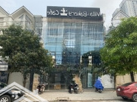 Cho Thuê Nhà Phúc Diễn, Bắc Từ Liêm 200 M2 3 Tầng + 1 Hầm Thang Máy Mới Đẹp