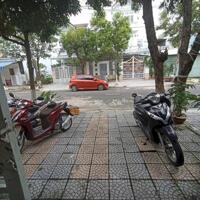 Bán nhà 3 tầng MT Đỗ Huy Uyển _ Sơn Trà _ 100 m2 _ 8.5 tỷ.