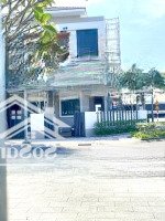 Nhà Mặt Tiền 157M Sân Vườn 95M View Công Viên Kinh Doanh Mua Bán Hoặc Cho Thuê,Ngay Kdc Vskcn Vsip