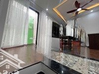 Đường Cầu Giấy 38M*6T - Nhà Đẹp Ở Ngay - Nội Thất Xịn - Ô Tô 10M - Gần Phố - Gần Hồ 8.65 Tỷ