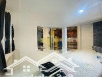 Villa Thảo Điền Sân Rộng Đầy Đủ Nội Thất Giá Bán 40 Triệu