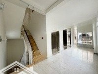 329M2 Mặt Tiền Phạm Hùng .Đang Có Dòng Tiền 75 Triệu/Tháng