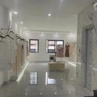 Bán tòa nhà văn phòng  Đường số 57 , P. Thạnh Mỹ Lợi, - DT: 5m × 20m  - KC: Hầm 6 lầu đã hoàn công. có thang máy - Giá 25 tỷ còn TL