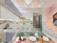 Bán Nhà Lê Hồng Phong-P5-Q5 Cho Thuê Mặt Bằng 27 Triệu/Th.diện Tích80M2/ 3Tỷ99 Gần Bv Chấn Thương Chỉnh Hình