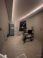 Bán Gấp Nhà Góc 2 Mặt Tiền Đường Nguyễn Gia Trí Quận Bình Thạnhdiện Tích5X14M-4 Tầng. Giá Chỉ 13,6 Tỷ