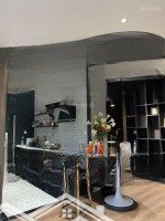Chuyển Nhượng Căn Hộ 2 Phòng Ngủ 82M2 Giá Bán 6Tỷ9 Imperia Sky Garden - Phạm Minh Đức 0982869419