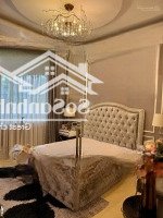 Cần Cho Thuê Gấp Căn Biệt Thự Siêu Rộng Ở Bình Trưng Tây 1300M2 ~140 Triệu/ Tháng