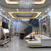 NHÀ 1 TRỆT,1 LẦU MẶT TIỀN GẦN UBND TRƯỜNG AN TP VĨNH LONG