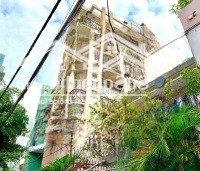 Siêu Biệt Thự Đẳng Cấp Ngay Lê Văn Sỹ, 6.5M X 12M, 5 Tầng, Nhỉnh 13 Tỷ Ô Tô Đỗ Cửa, Kiến Trúc Sang