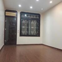 Chính chủ cần cho thuê nhà trong ngõ 94 phố Ngọc Khánh, Ba Đình, Hà Nội.