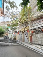Cực Hiếm - Võ Chí Công - Tây Hồ- Phân Lô Víp - Bộ Giáo Dục - Ô Tô Vào Nhà - Thang Máy -M Kinh Doanh