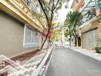 Cực Hiếm - Võ Chí Công - Tây Hồ- Phân Lô Víp - Bộ Giáo Dục - Ô Tô Vào Nhà - Thang Máy -M Kinh Doanh