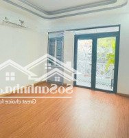 Bán Nhà Đẹp Hoàng Hoa Thám, Hẻm Nhựa Sạch Oto Vào Nhà, 5 Tầng, Phường 7, Bình Thạnh, 82M2, 11,07 Tỷ