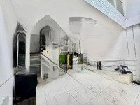 Chính Chủ B.án Nhà Khu Đường Hoa Phố Ẩm Thực Phan Xích Long - 5 Tầng Đúc Kiên Cố - Nhà Còn Mới