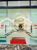 Chỉ 1 Căn. Phân Lô Nguyễn Chí Thanh, 7 Tầng, Thang Máy, Thoáng. Ô Tô Tránh, Gara, Kinh Doanh. 65M2