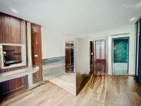Chỉ 1 Căn. Phân Lô Nguyễn Chí Thanh, 7 Tầng, Thang Máy, Thoáng. Ô Tô Tránh, Gara, Kinh Doanh. 65M2