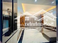 Chỉ 1 Căn. Phân Lô Nguyễn Chí Thanh, 7 Tầng, Thang Máy, Thoáng. Ô Tô Tránh, Gara, Kinh Doanh. 65M2