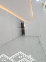 Chính Chủ Bán Nhà Hoàng Văn Thái- Thanh Xuân- Gần Phố - Cách Ô Tô Tránh 10M - Nhà Đẹp 43M2- 4 Ngủ