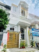 Bán Căn Nhà Vị Trí Kinh Doanh Bề Ngang Siêu Rộng Đường Ung Văn Khiêm- 9X20M- Nhà 3 Tầng- Giá Bán 33 Tỷ