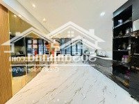 Mặt Phố Nguyễn Thời Trung - Thạch Bàn - Diện Tích 36M 4Tầng Vỉa Hè Đường Rộng 30M - Giá Hiếm.