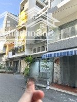 Bán Nhà Mặt Phố .Đường Số Quận 4.Diện Tích 44.8M2 Xe Hơi Đậu Cửa Ngày Đêm Điều Đc .Mặt Đường 7M.