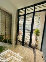 Bán Nhà Ngõ 95 Giang Văn Minh, Ba Đình 62M2. 7 Tầng Thang Máy. Ngõ Vip, Gara Ô Tô, Ở, Kinh Doanh