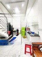 Nhà Gò Vấp, Chợ Xóm Mới, Xóm Đạo