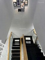 Bán Ngợp Nhà 2 Tỷ 850 Triệu, 55M2 Tại Trần Đình Xu, Giá Ưu Đãi