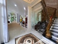 Cực Phẩm! Bán Nhà Căn Góc 2 Mặt Tiền Trần Hưng Đạo Quận 1Diện Tích5 X 20M 4 Tầng Hđt 120 Triệu/Th, Giá Bán 60 Tỷ