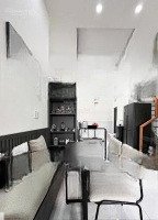 Siêu Phẩm 3Tầng Tnpa Lã Xuân Oai, 50M2 Giá 6.05Đ Tặng Nội Thất Xịn,Khu Phân Lô Đồng Bộ, Dân Trí Cao