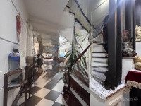 Bán Nhà Dương Quảng Hàm, Ngõ Nông, Gần Oto, Sổ Vuông, 42M, 5 Tầng - 8.8Tỷ
