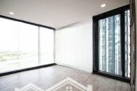 Chính Chủ Gửi Bán Vinhomes Bason 3 Phòng Ngủ126 M2 - View Sông + Bitexco + Pháo Bông - Sẵn Sổ Hồng