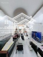 Bán Nhà Hoàng Diệu, Quận 4, 4 Tầng. Giá: 8,5 Tỷ