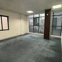 Cho thuê văn phòng 70m2 Khuất Duy Tiến, giờ giấc thoải mái giá 10tr/tháng.