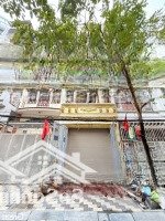 Phân Lô Giáo Dục - Lạc Long Quân : 55M2 6 Tầng - Thang Máy -Mặt Tiền4M - Oto Tránh - Vỉa Hè - Nhà Đẹp.