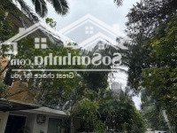 Hiếm Biệt Thự Việt Hưng Cạnh Sân Tennis 200M2 4 Tầng Chỉ 40 Tỷ